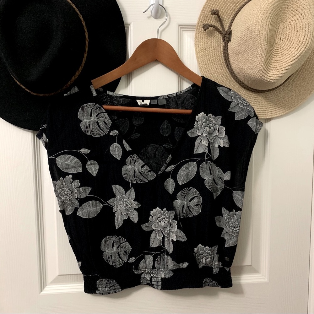 Roxy Top